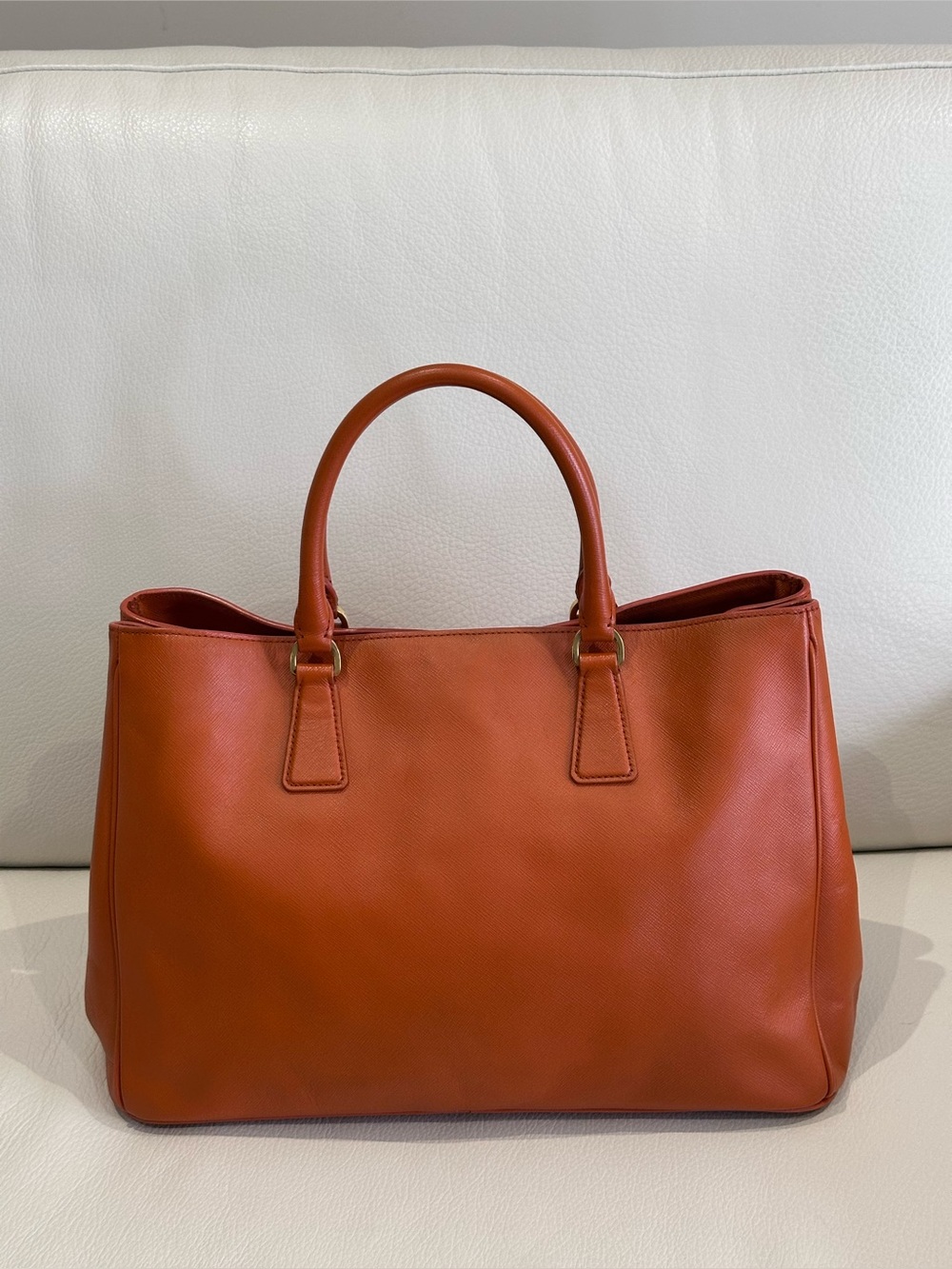 PRADA Saffiano Lux Leather Tote Bag in Papaya Orange - Picture 4 of 12
